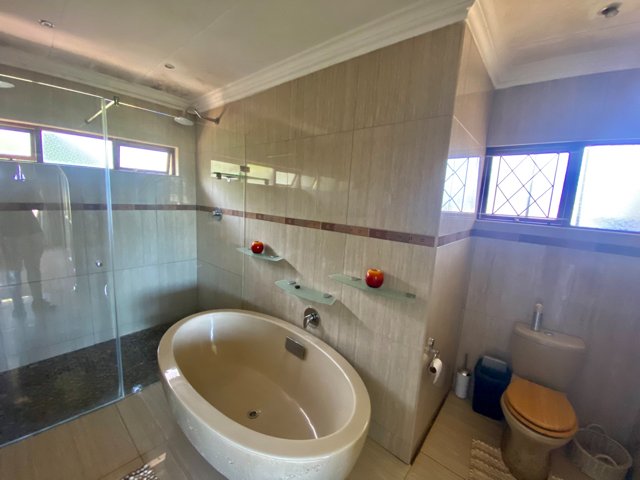 4 Bedroom Property for Sale in Pennington KwaZulu-Natal