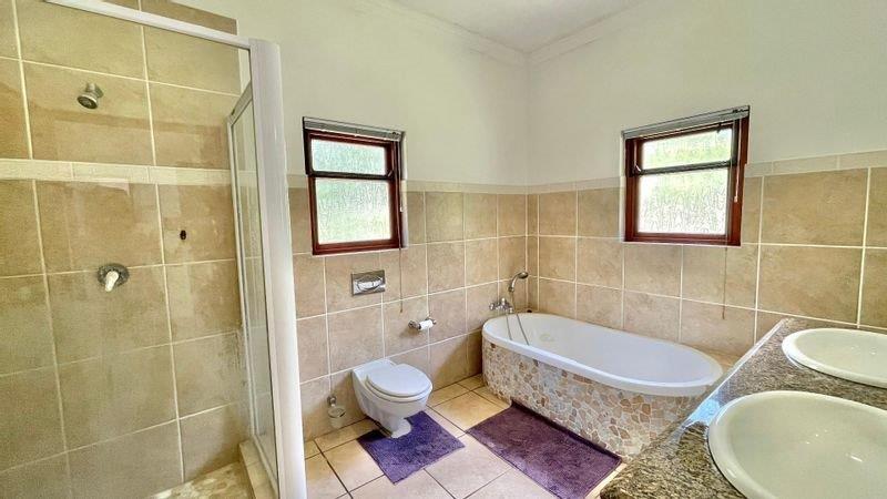 4 Bedroom Property for Sale in Woodgrange KwaZulu-Natal