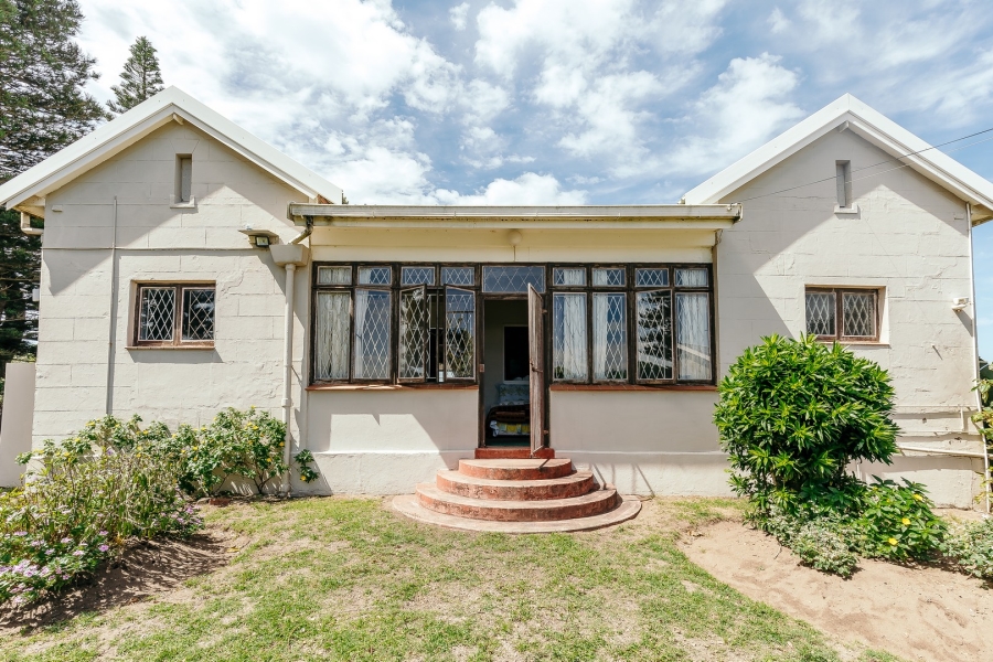 5 Bedroom Property for Sale in Sea Park KwaZulu-Natal