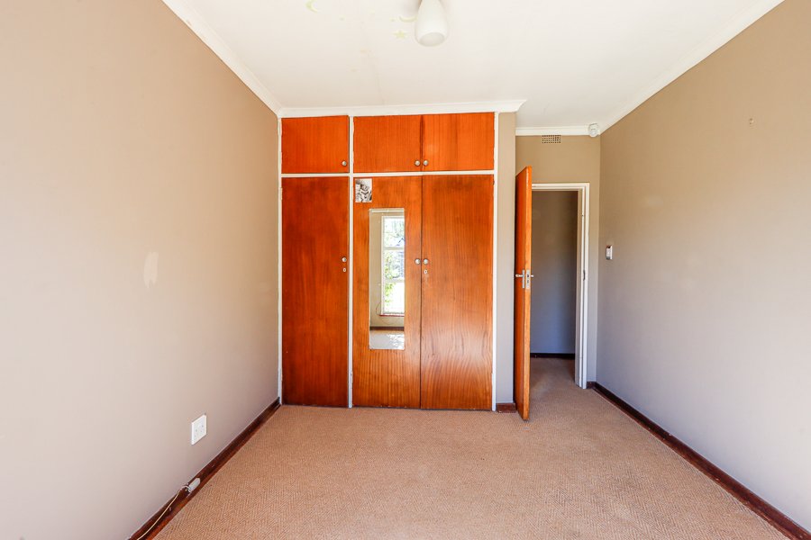 4 Bedroom Property for Sale in Huttenheights KwaZulu-Natal