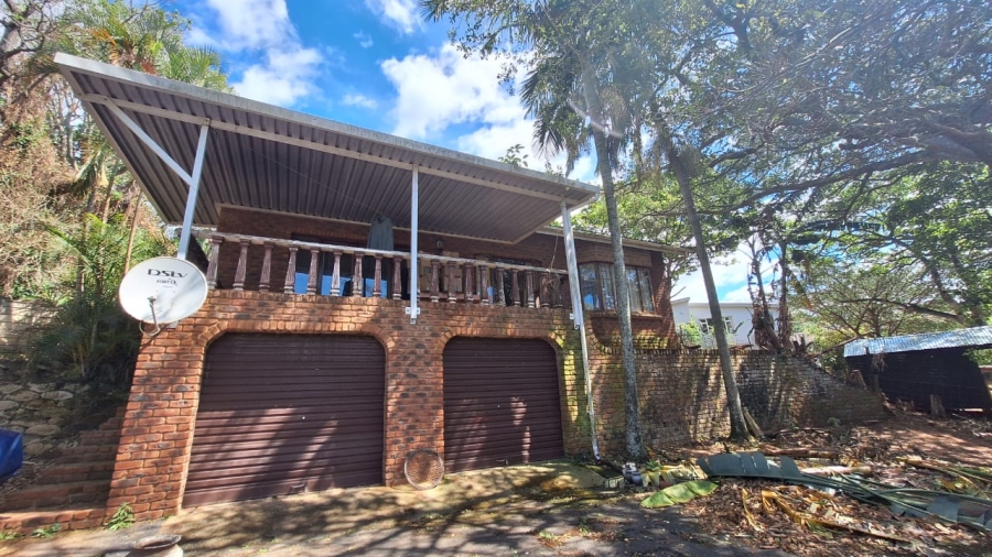 6 Bedroom Property for Sale in Southport KwaZulu-Natal