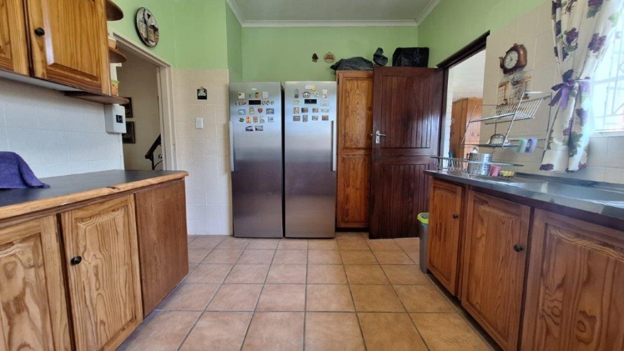 3 Bedroom Property for Sale in Umtentweni KwaZulu-Natal