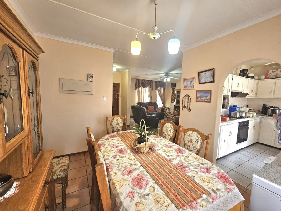 3 Bedroom Property for Sale in Huttenheights KwaZulu-Natal