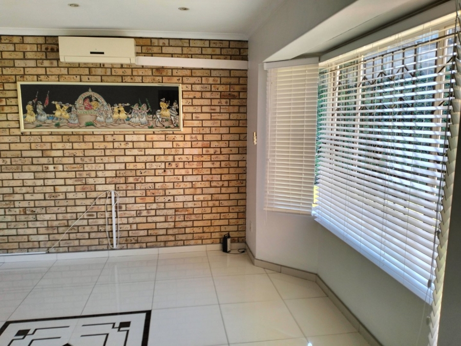 3 Bedroom Property for Sale in Chase Valley KwaZulu-Natal