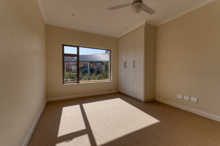 1 Bedroom Property for Sale in St Johns Village KwaZulu-Natal