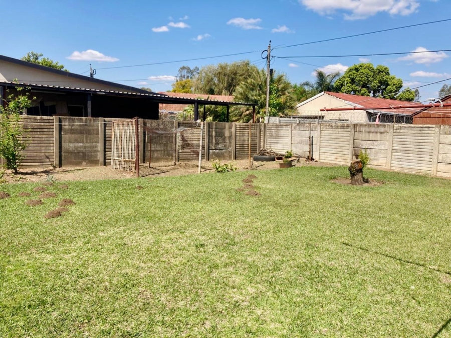 3 Bedroom Property for Sale in Lennoxton KwaZulu-Natal