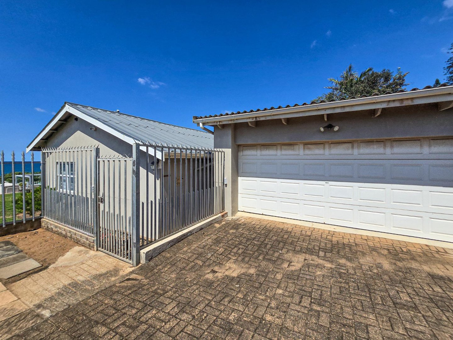 2 Bedroom Property for Sale in Southport KwaZulu-Natal