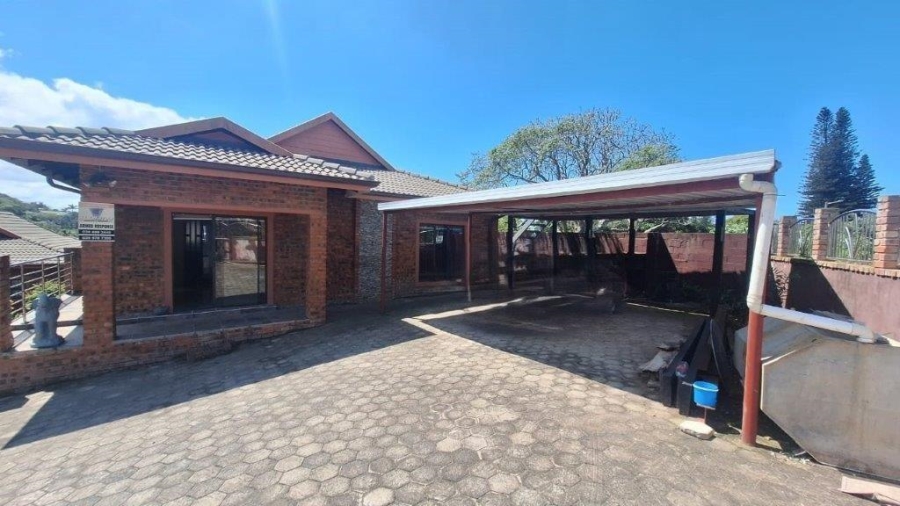 3 Bedroom Property for Sale in Hibberdene KwaZulu-Natal