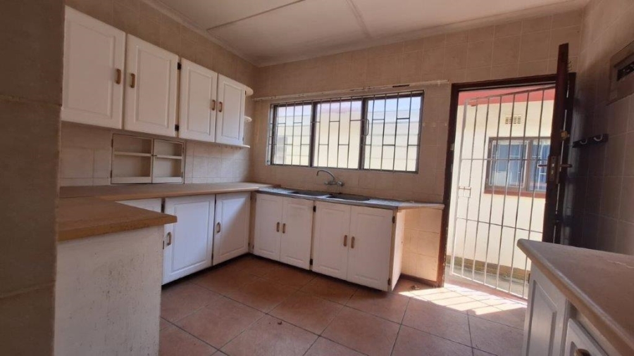 3 Bedroom Property for Sale in Sunwich Port KwaZulu-Natal