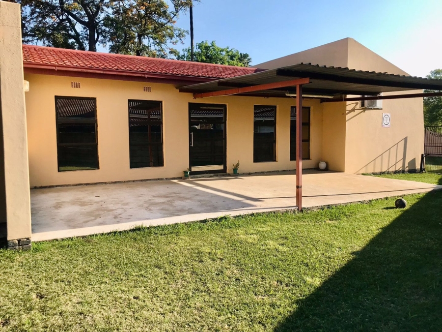 3 Bedroom Property for Sale in Huttenheights KwaZulu-Natal