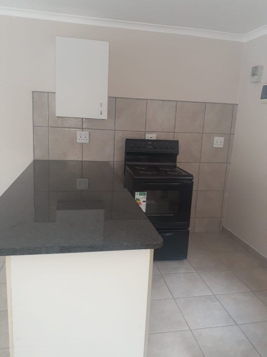 1 Bedroom Property for Sale in Sunnyridge KwaZulu-Natal