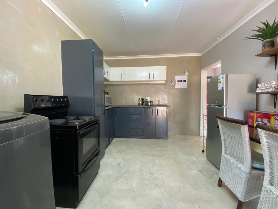 2 Bedroom Property for Sale in Huttenheights KwaZulu-Natal