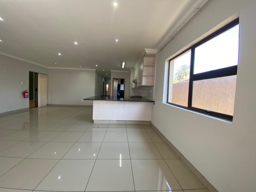 To Let 3 Bedroom Property for Rent in Newcastle KwaZulu-Natal