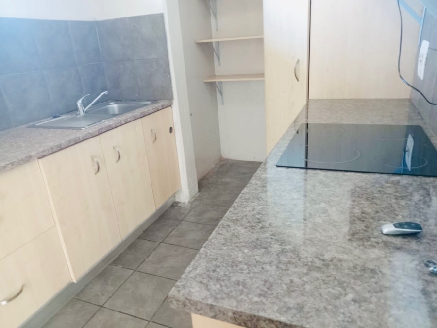 2 Bedroom Property for Sale in Pinetown KwaZulu-Natal