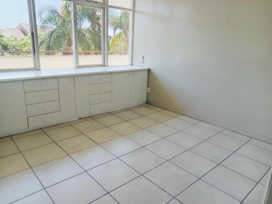 2 Bedroom Property for Sale in Pinetown KwaZulu-Natal