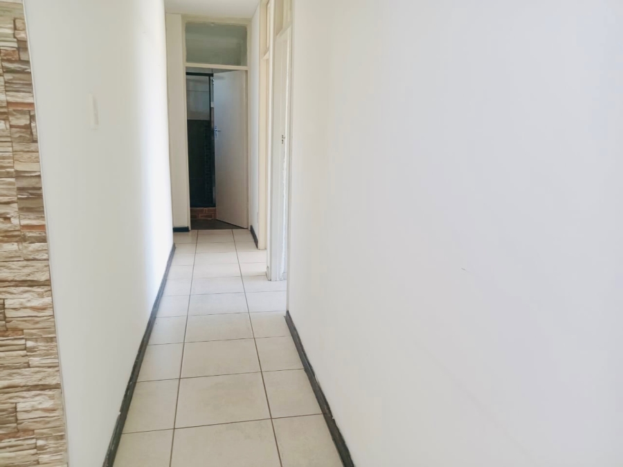 2 Bedroom Property for Sale in Pinetown KwaZulu-Natal