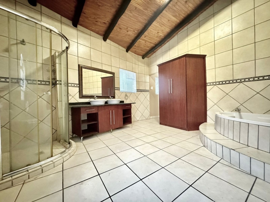 3 Bedroom Property for Sale in Pioneer Park KwaZulu-Natal