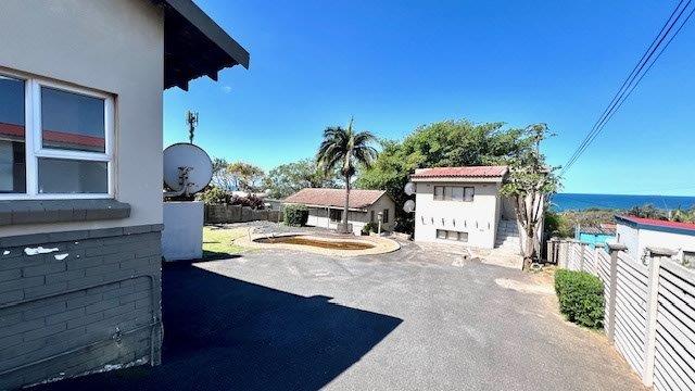 3 Bedroom Property for Sale in St Michaels On Sea KwaZulu-Natal