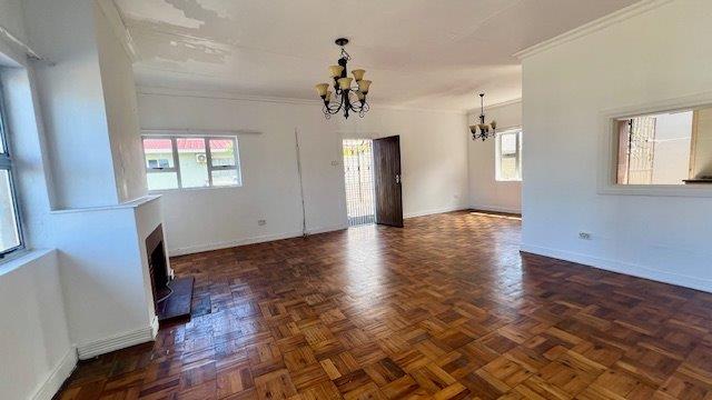 3 Bedroom Property for Sale in St Michaels On Sea KwaZulu-Natal