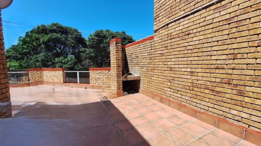 3 Bedroom Property for Sale in Hibberdene KwaZulu-Natal