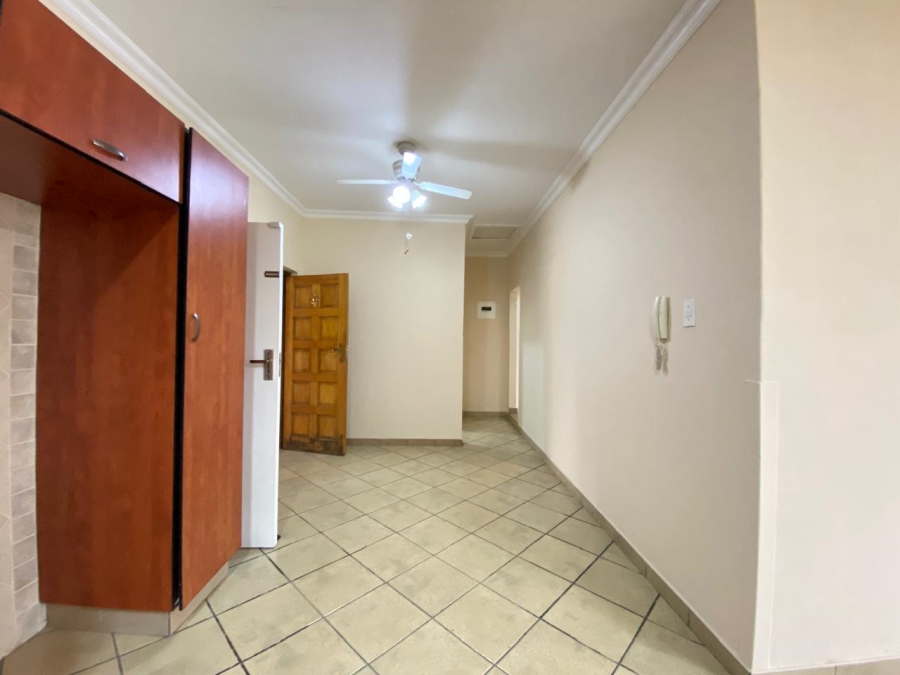 2 Bedroom Property for Sale in Schuinshoogte KwaZulu-Natal