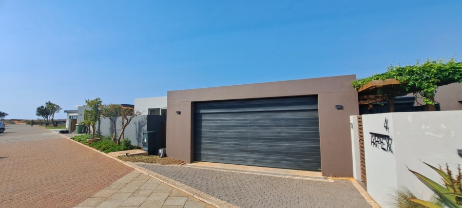  Bedroom Property for Sale in Sibaya Precinct KwaZulu-Natal