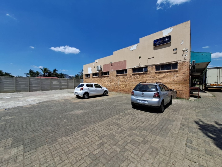 Commercial Property for Sale in Lennoxton KwaZulu-Natal