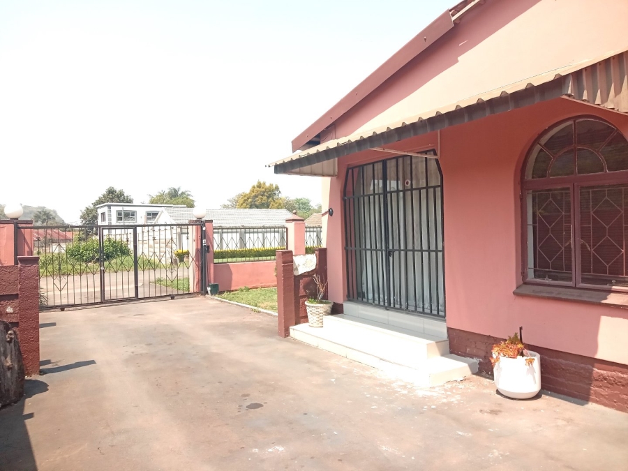 4 Bedroom Property for Sale in Chasedene KwaZulu-Natal