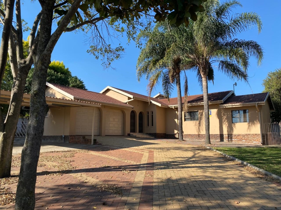 3 Bedroom Property for Sale in Aviary Hill KwaZulu-Natal