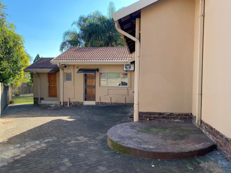 3 Bedroom Property for Sale in Aviary Hill KwaZulu-Natal