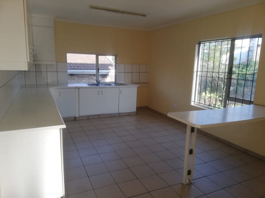 To Let  Bedroom Property for Rent in Redfern KwaZulu-Natal