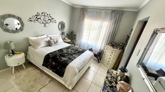 2 Bedroom Property for Sale in Uvongo KwaZulu-Natal