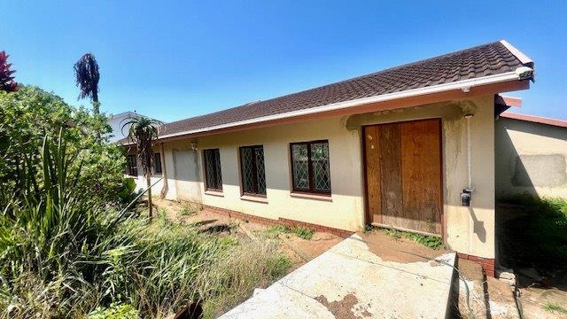 3 Bedroom Property for Sale in Uvongo KwaZulu-Natal