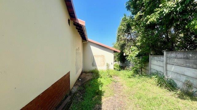 3 Bedroom Property for Sale in Uvongo KwaZulu-Natal