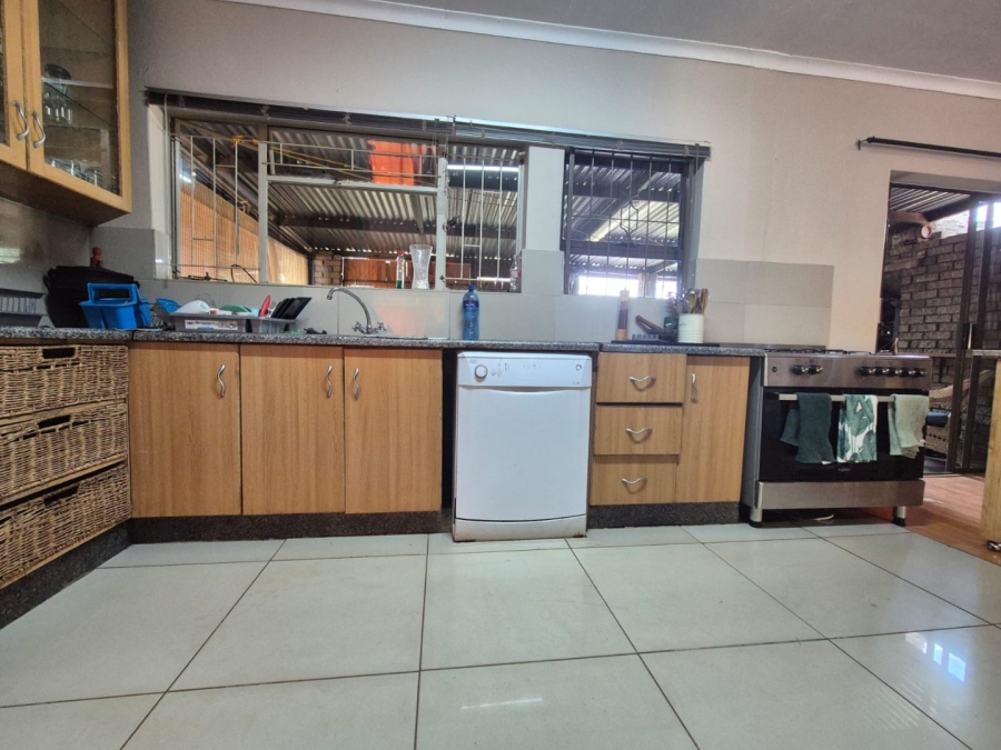 3 Bedroom Property for Sale in Signal Hill KwaZulu-Natal