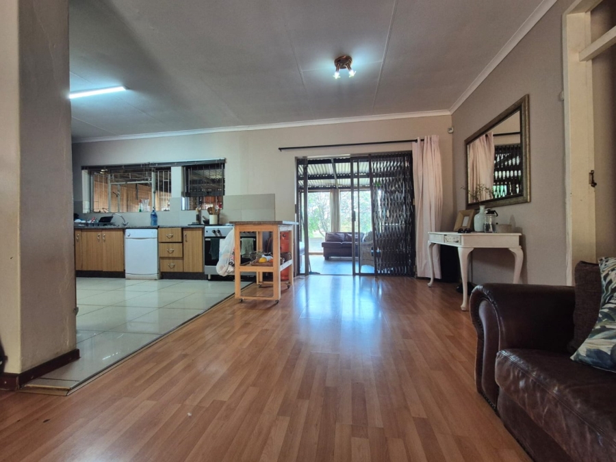 3 Bedroom Property for Sale in Signal Hill KwaZulu-Natal