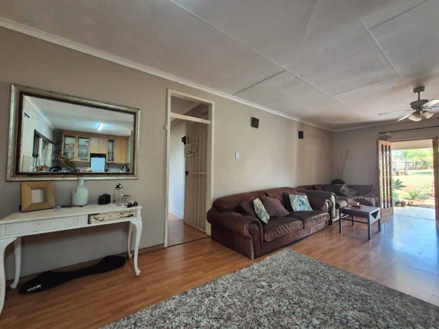 3 Bedroom Property for Sale in Signal Hill KwaZulu-Natal