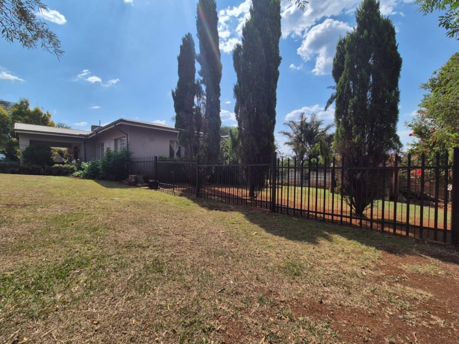 3 Bedroom Property for Sale in Signal Hill KwaZulu-Natal