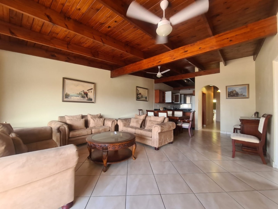 3 Bedroom Property for Sale in Willard Beach KwaZulu-Natal