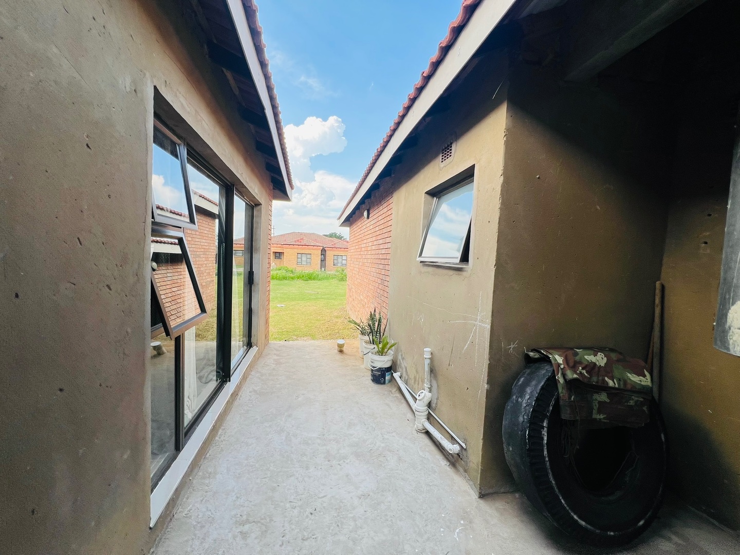 3 Bedroom Property for Sale in Osizweni KwaZulu-Natal