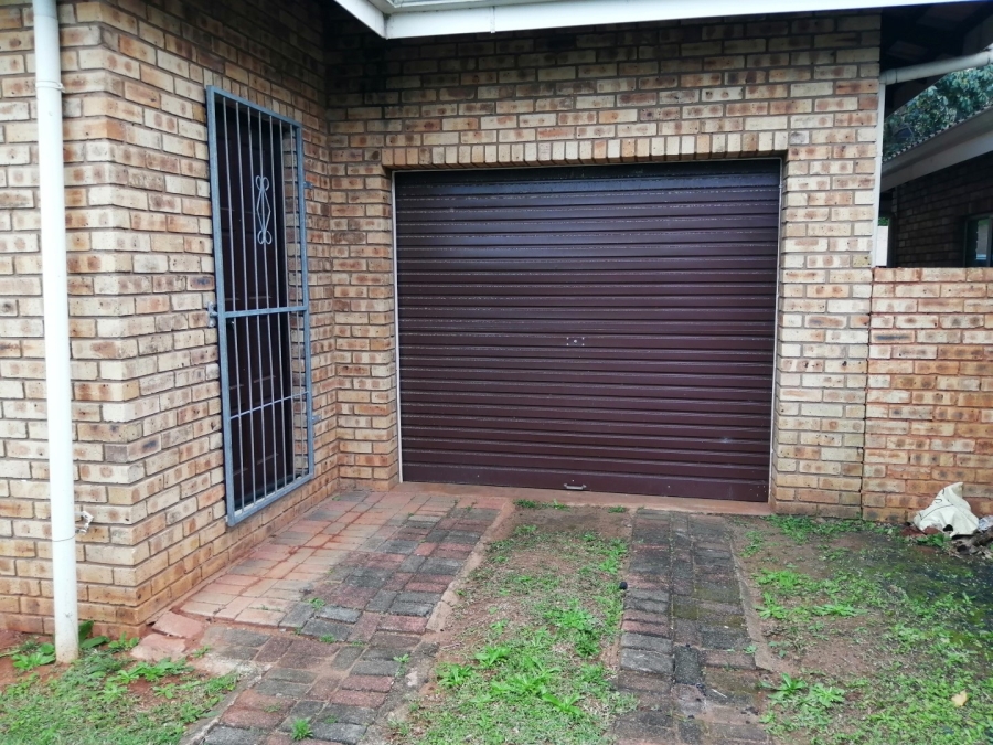 3 Bedroom Property for Sale in Anerley KwaZulu-Natal