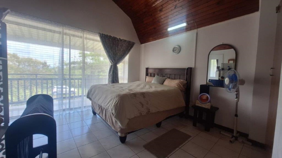 3 Bedroom Property for Sale in Hibberdene KwaZulu-Natal