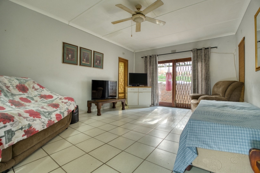 3 Bedroom Property for Sale in Deepdale KwaZulu-Natal