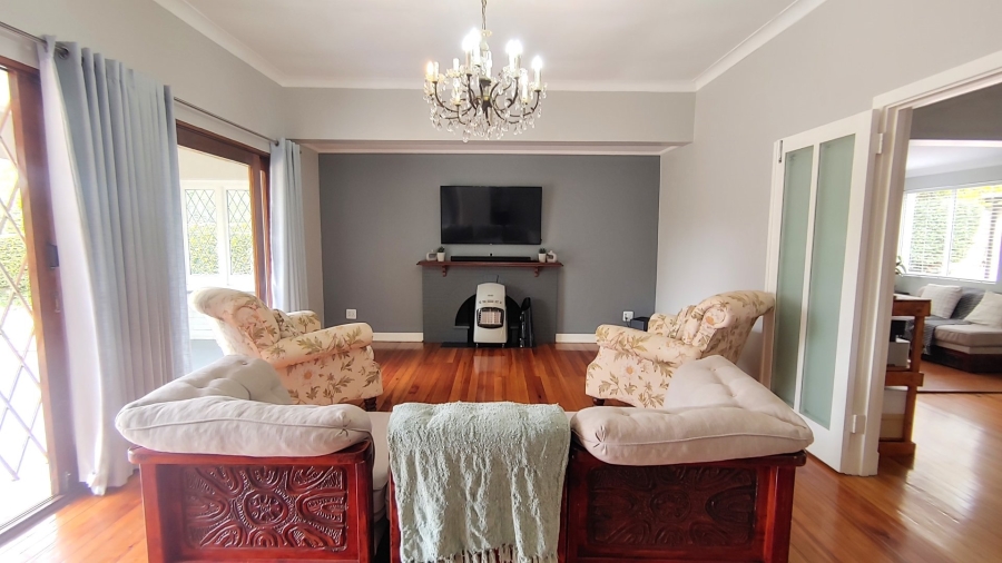 3 Bedroom Property for Sale in Scottsville KwaZulu-Natal