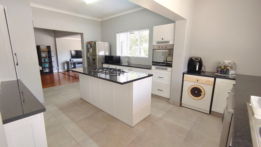 3 Bedroom Property for Sale in Scottsville KwaZulu-Natal