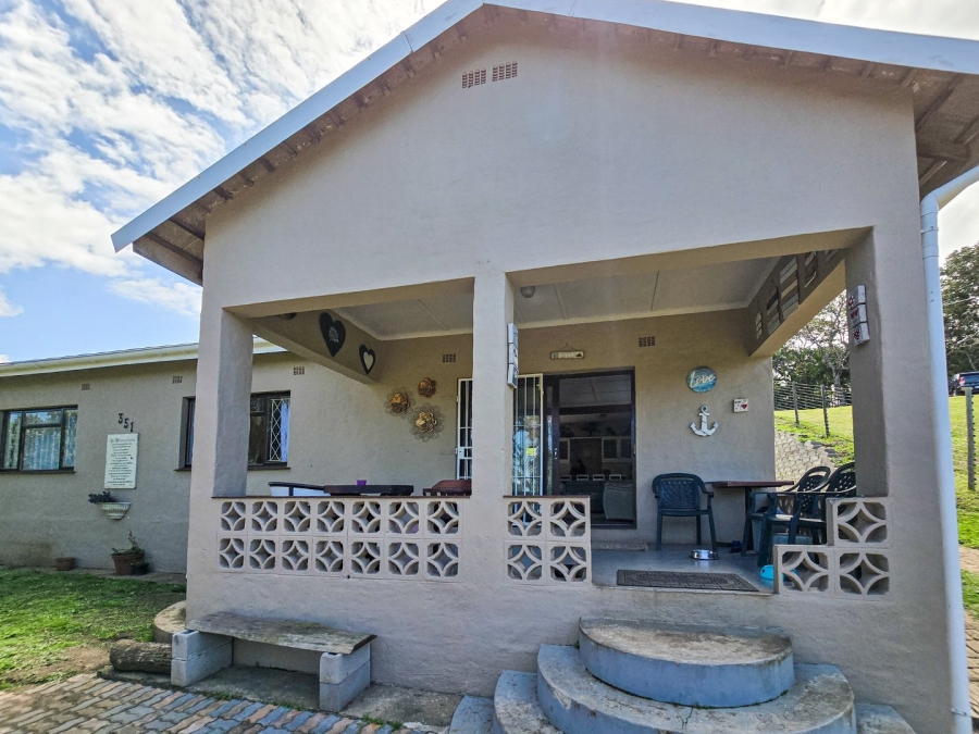 3 Bedroom Property for Sale in Leisure Bay KwaZulu-Natal