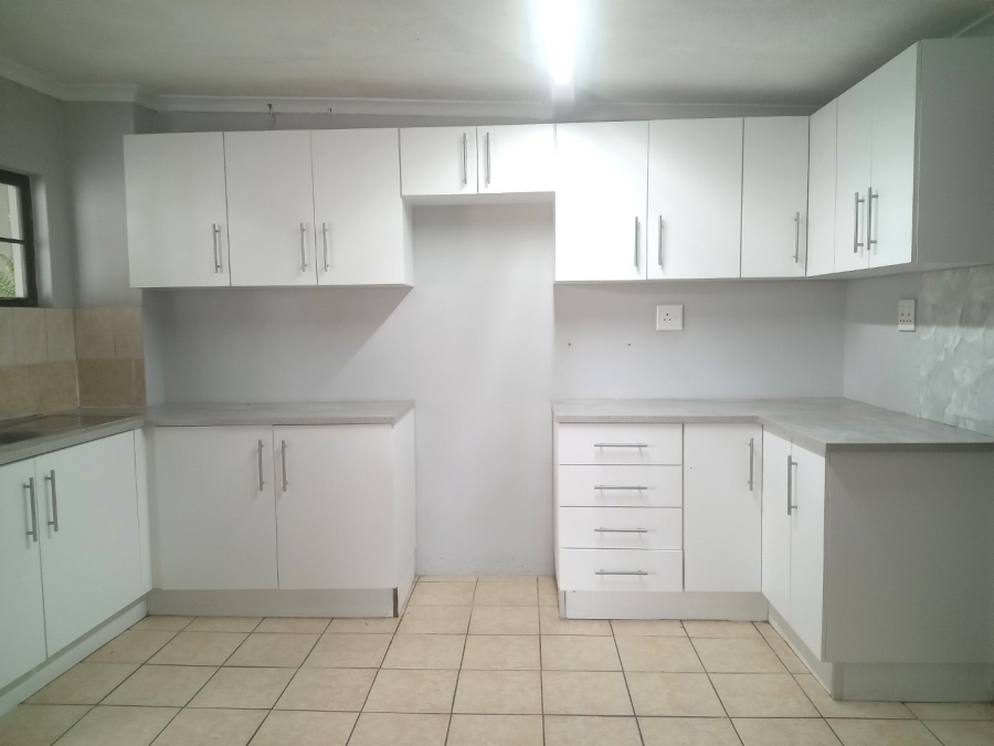 To Let 2 Bedroom Property for Rent in Cliffdale KwaZulu-Natal