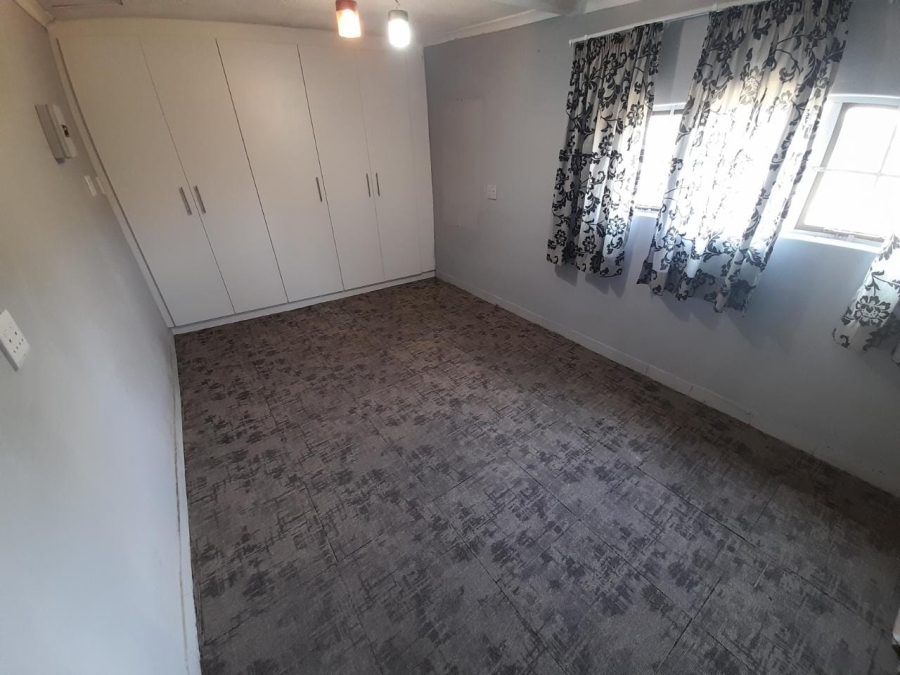 To Let 2 Bedroom Property for Rent in Cliffdale KwaZulu-Natal