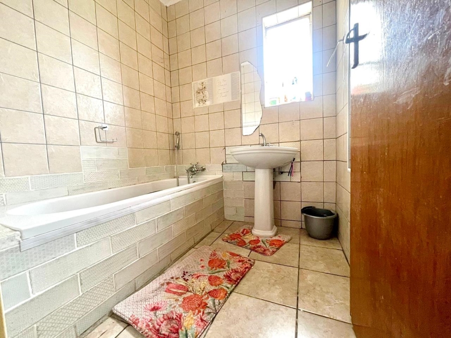 3 Bedroom Property for Sale in Signal Hill KwaZulu-Natal