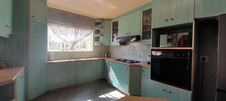 To Let 3 Bedroom Property for Rent in Kenville KwaZulu-Natal